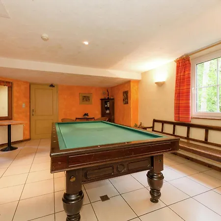 Spacious Forest Escape * Weris