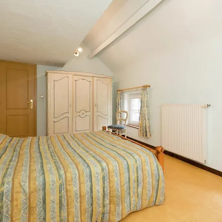 Prázdninový dům Spacious Forest Escape *